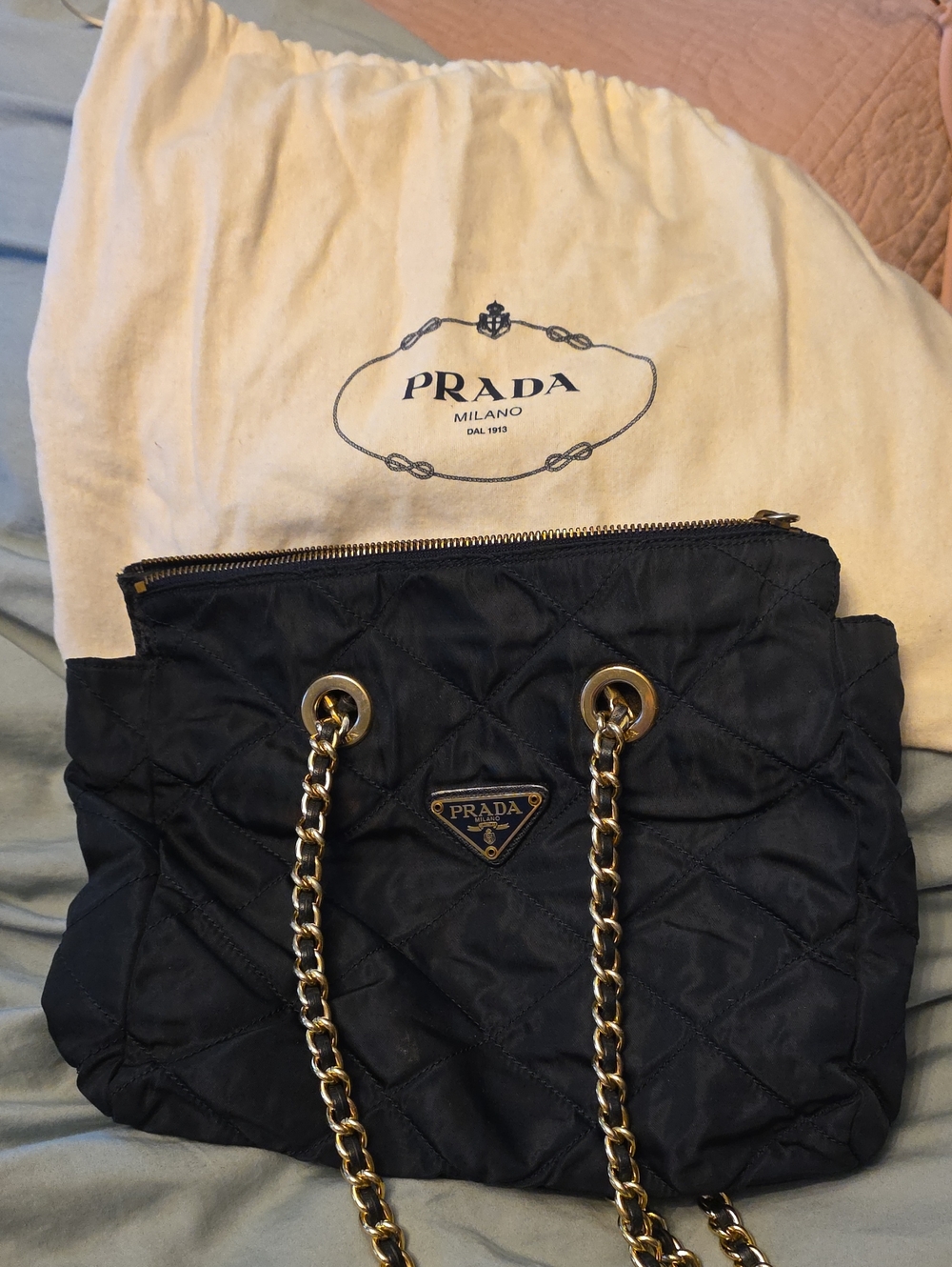 Prada Quilted Shoulder Bag in Black - Picture 2 of 6